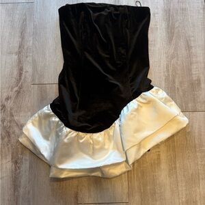 Lena Strapless velvet Dress